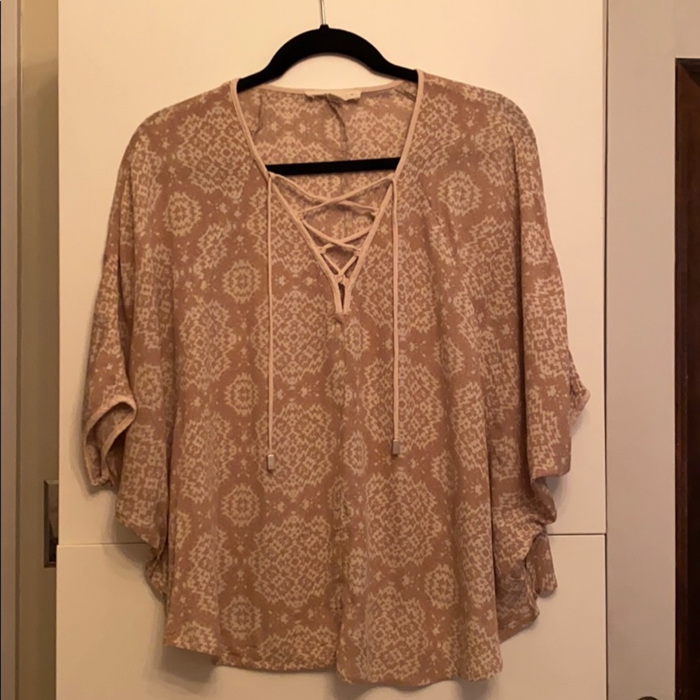 Boutiques lace up blouse